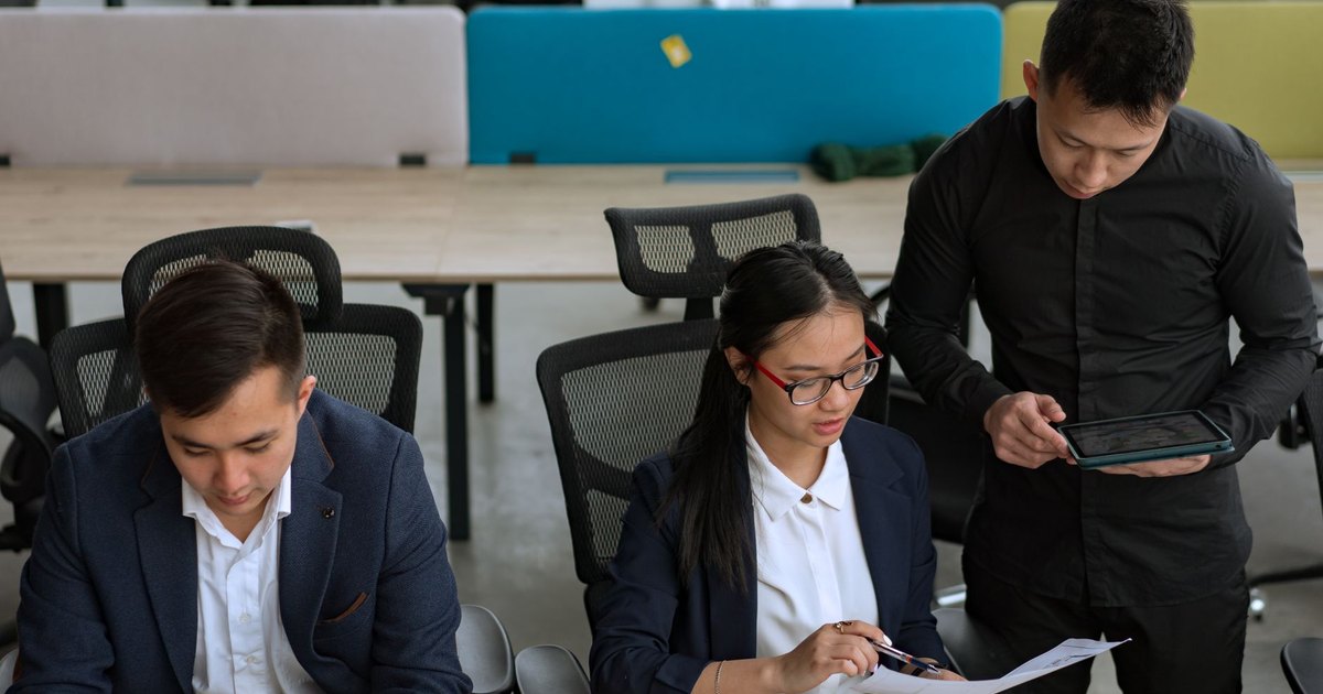 Cover image for Why Your Supply Chain Has Zero Real-Time Visibility